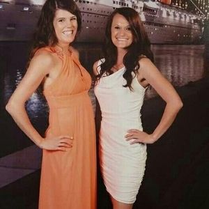 Meet your Posher, Rayna